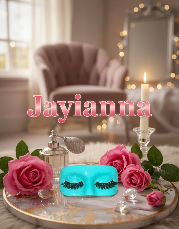 Jayianna: Effortlessly Chic Wispy Lashes