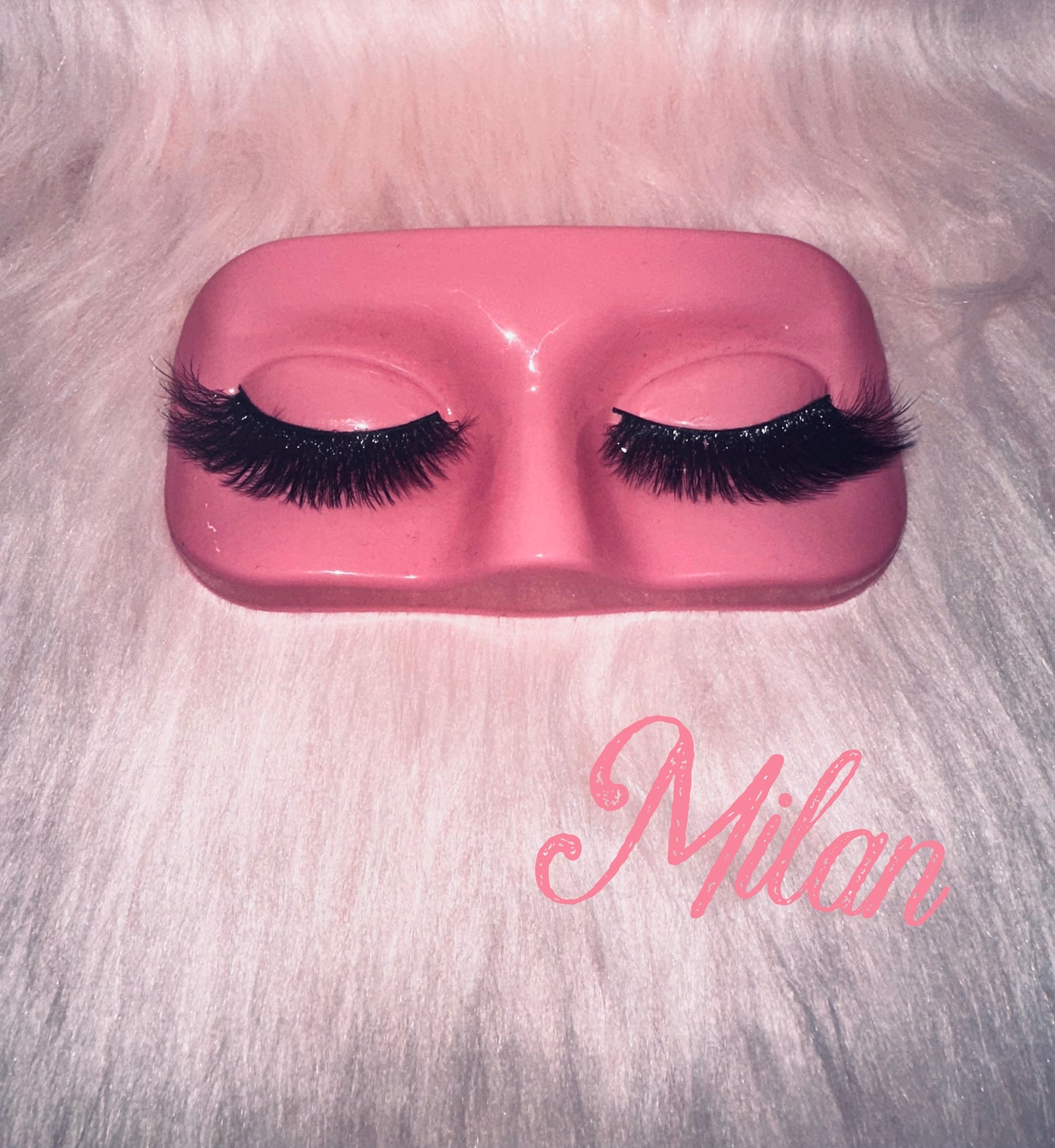 Milan: Max Volume 3D Wispy Glam Lashes