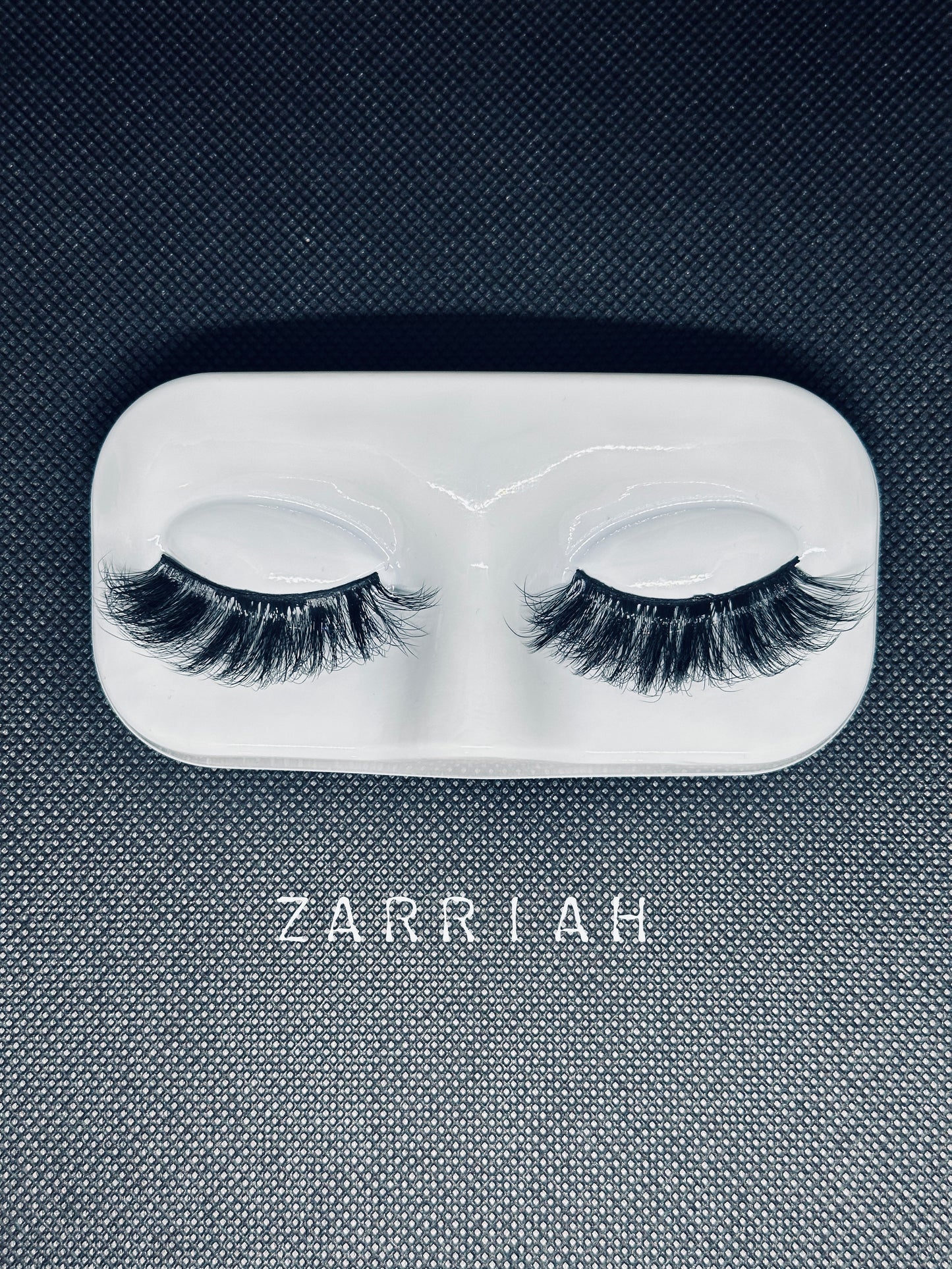 Zarriah Faux Mink Lashes - Dramatic Volume