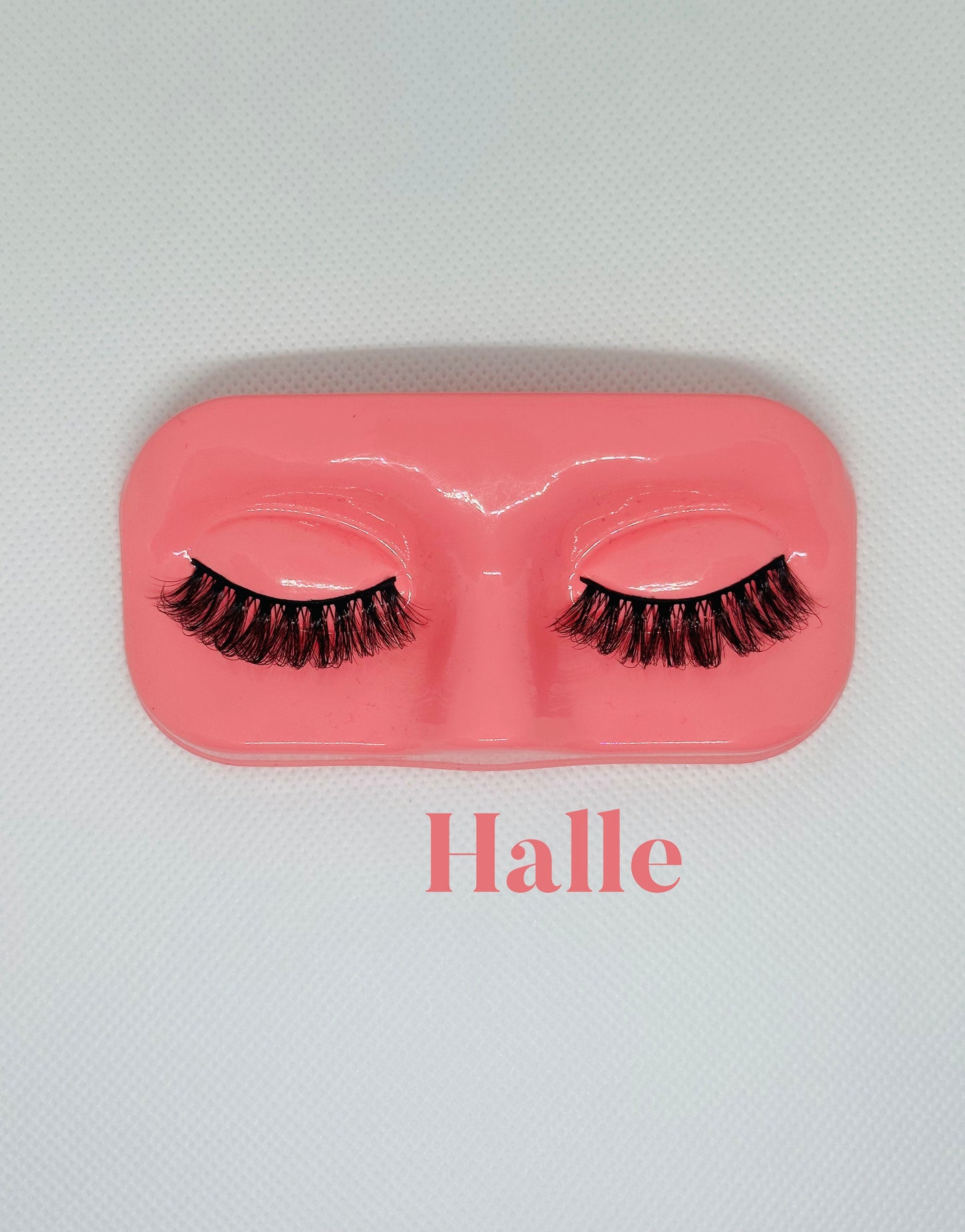 Halle - Soft Glam 3D Lash