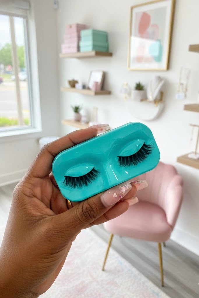 Jasmine Luxe Lashes - Graceful Volume & Definition