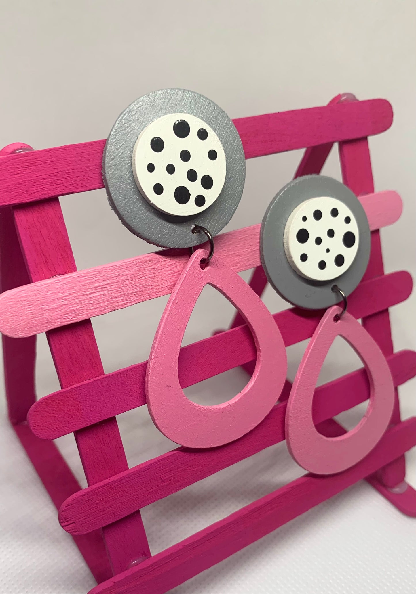 Slate & Peony: Geometric Statement Drops